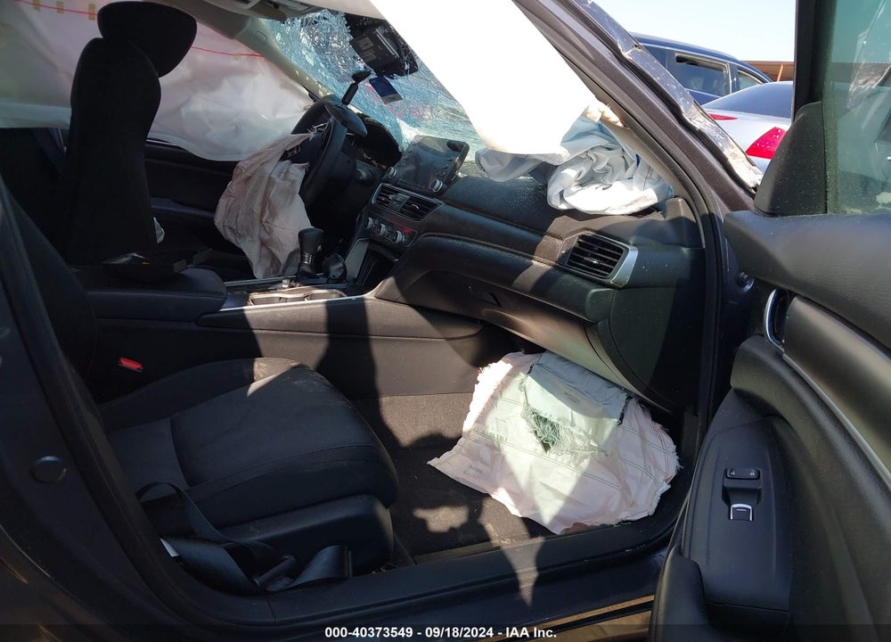 2018 HONDA ACCORD LX VIN: 1HGCV1F18JA056205