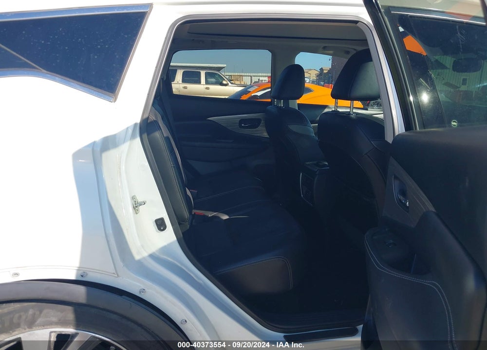 2018 NISSAN MURANO PLATINUM VIN: 5N1AZ2MG6JN120754