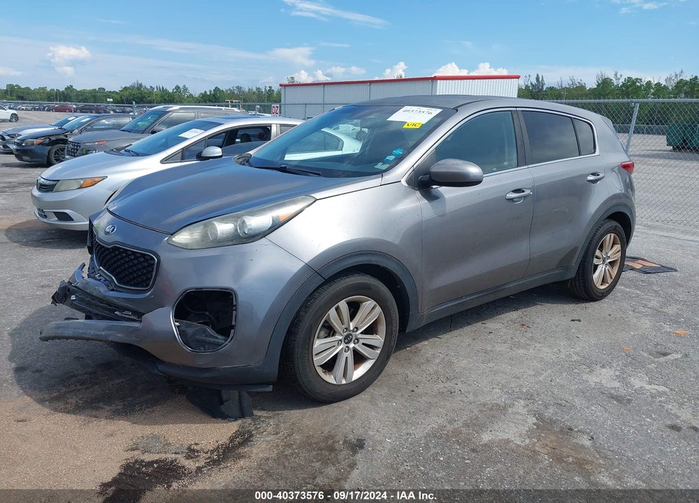 2018 KIA SPORTAGE LX VIN: KNDPM3AC9J7382597