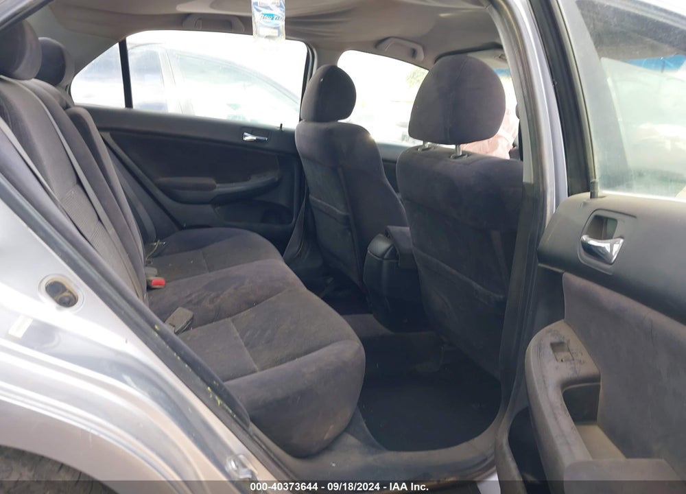 2004 HONDA ACCORD 2.4 LX VIN: JHMCM563X4C028729