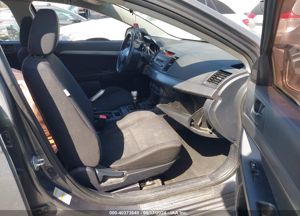 2011 MITSUBISHI LANCER ES VIN: JA32U2FUXBU038333
