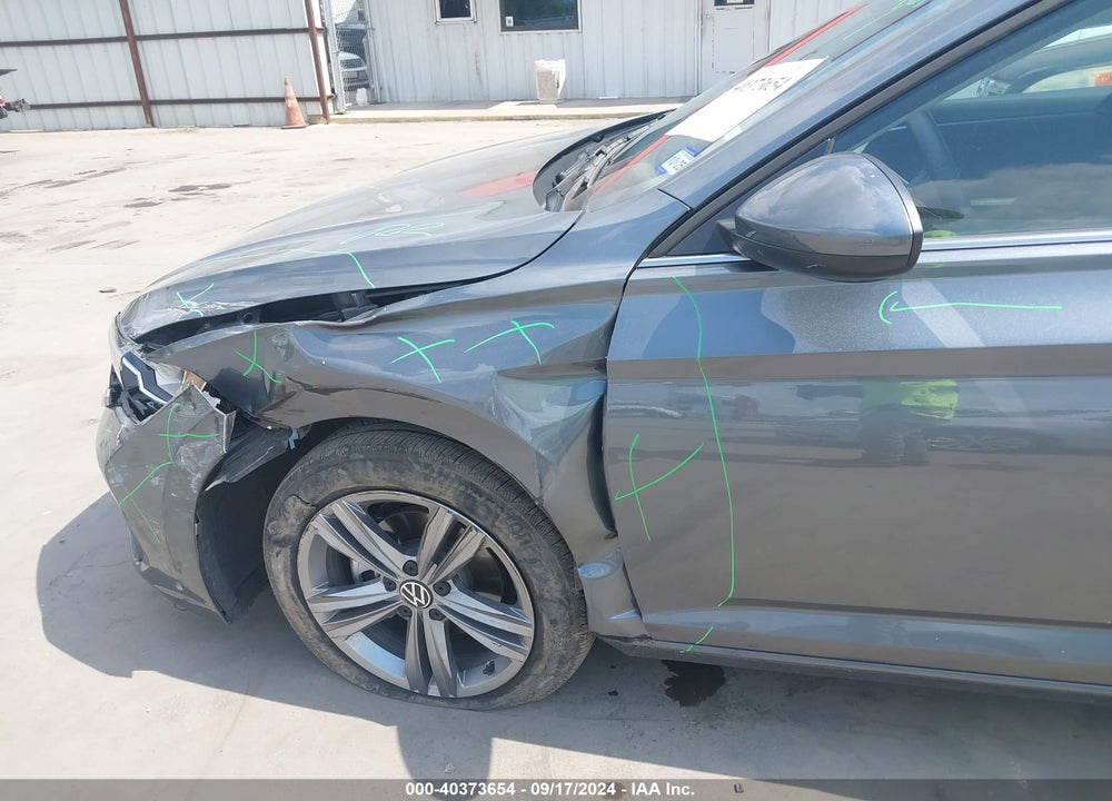2024 VOLKSWAGEN JETTA 1.5T SE VIN: 3VWEM7BU4RM013179