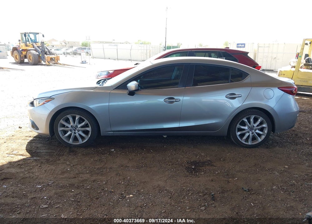 2014 MAZDA 3 S TOURING VIN: JM1BM1V38E1139218