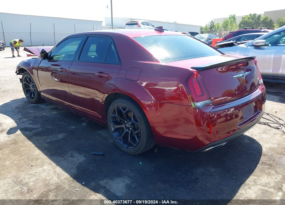 2019 CHRYSLER 300 TOURING VIN: 2C3CCAAG9KH690663