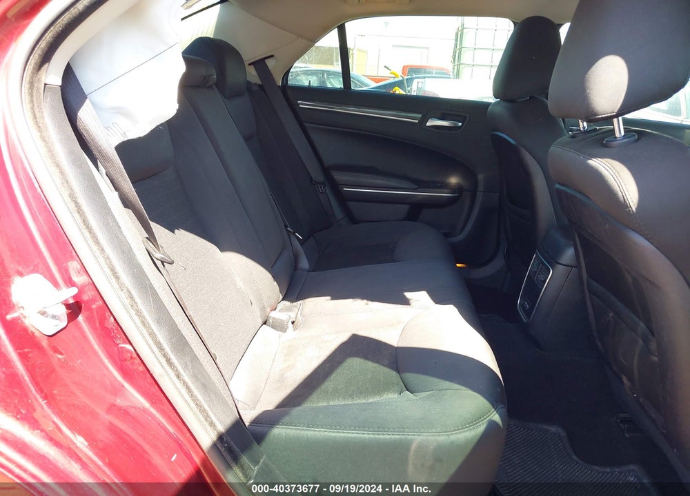 2019 CHRYSLER 300 TOURING VIN: 2C3CCAAG9KH690663