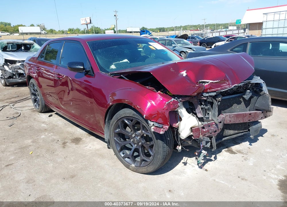 2019 CHRYSLER 300 TOURING VIN: 2C3CCAAG9KH690663
