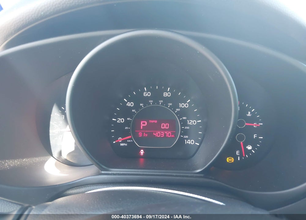 2015 KIA SOUL VIN: KNDJN2A28F7175565