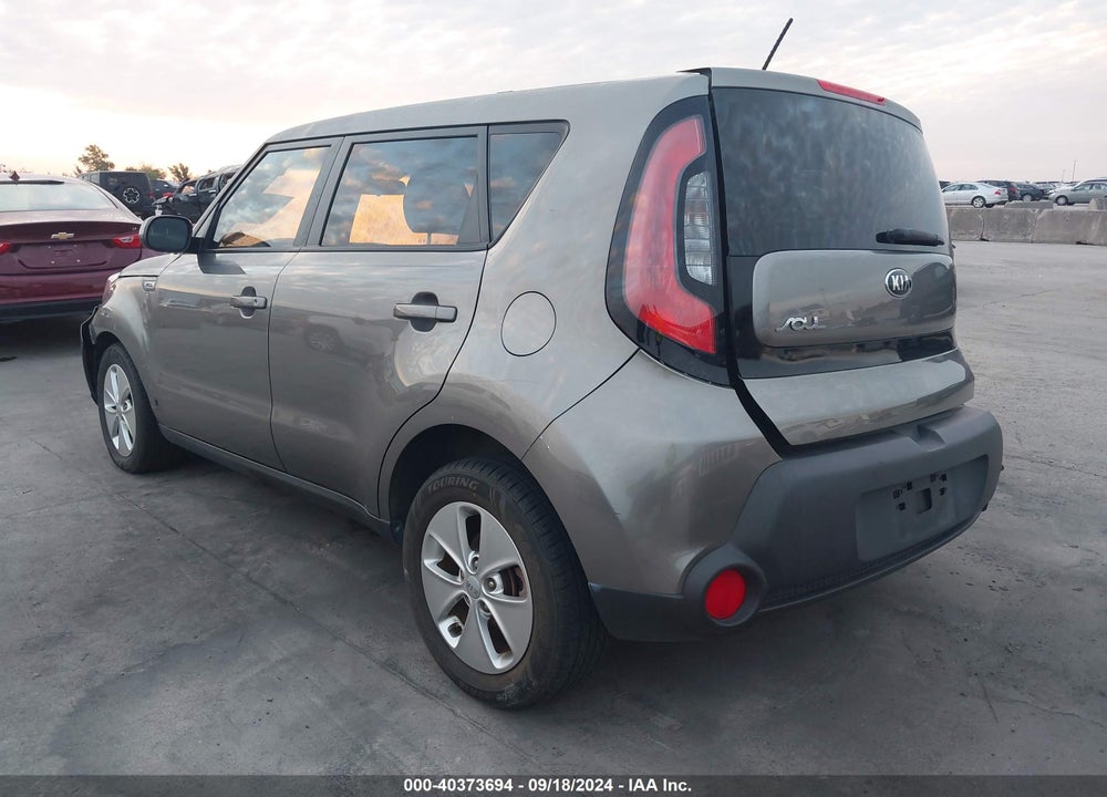 2015 KIA SOUL VIN: KNDJN2A28F7175565