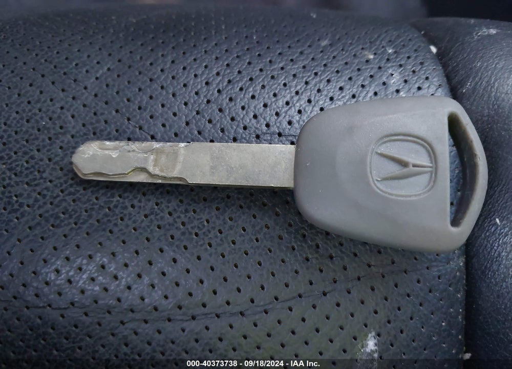 2007 ACURA TL 3.2 VIN: 19UUA66227A040838