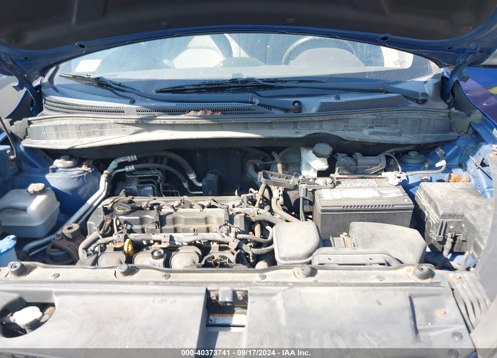 2011 HYUNDAI TUCSON GL VIN: KM8JT3AB4BU121926