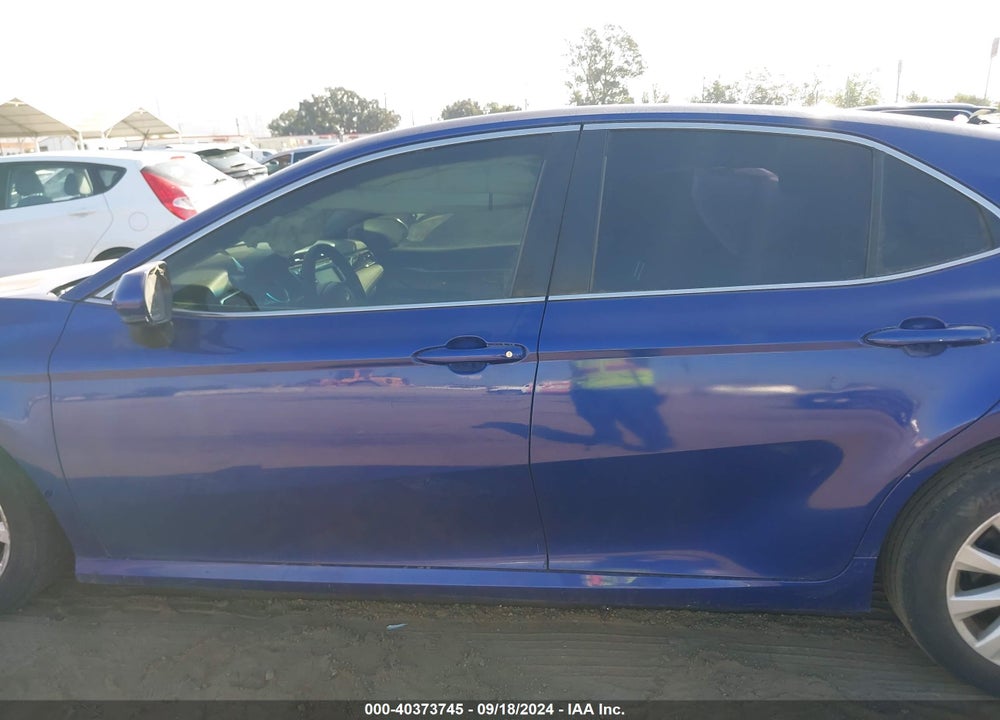 2018 TOYOTA CAMRY LE VIN: JTNB11HK3J3021017