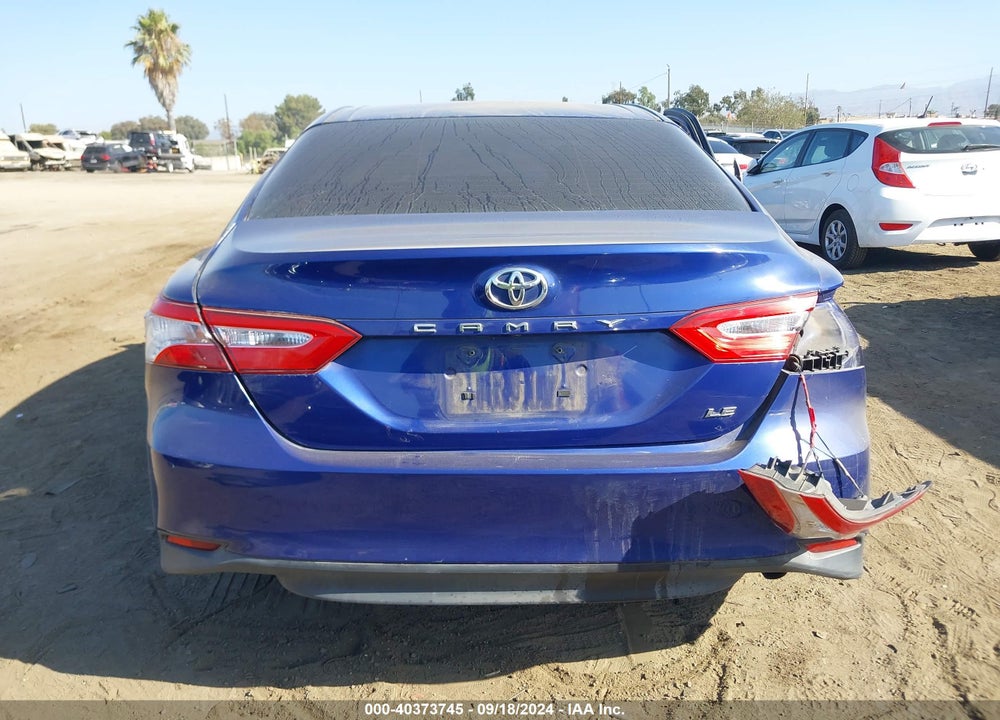 2018 TOYOTA CAMRY LE VIN: JTNB11HK3J3021017