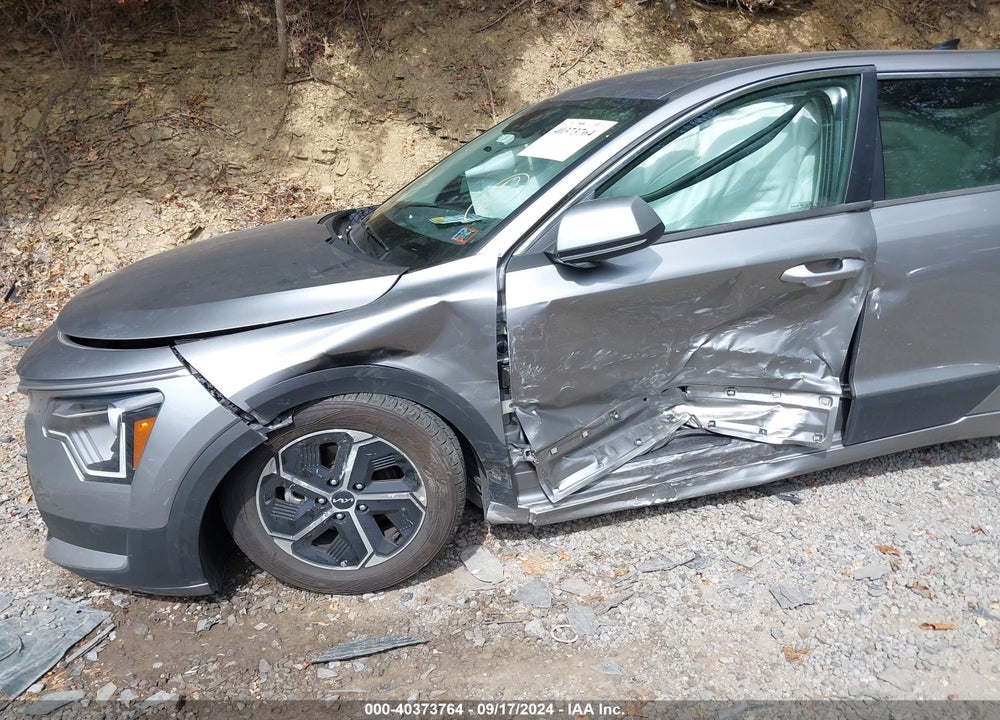 2023 KIA NIRO LX VIN: KNDCP3LE9P5070093