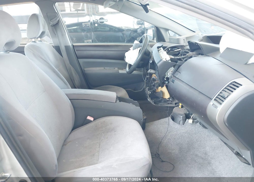 2005 TOYOTA PRIUS VIN: JTDKB20U250124411