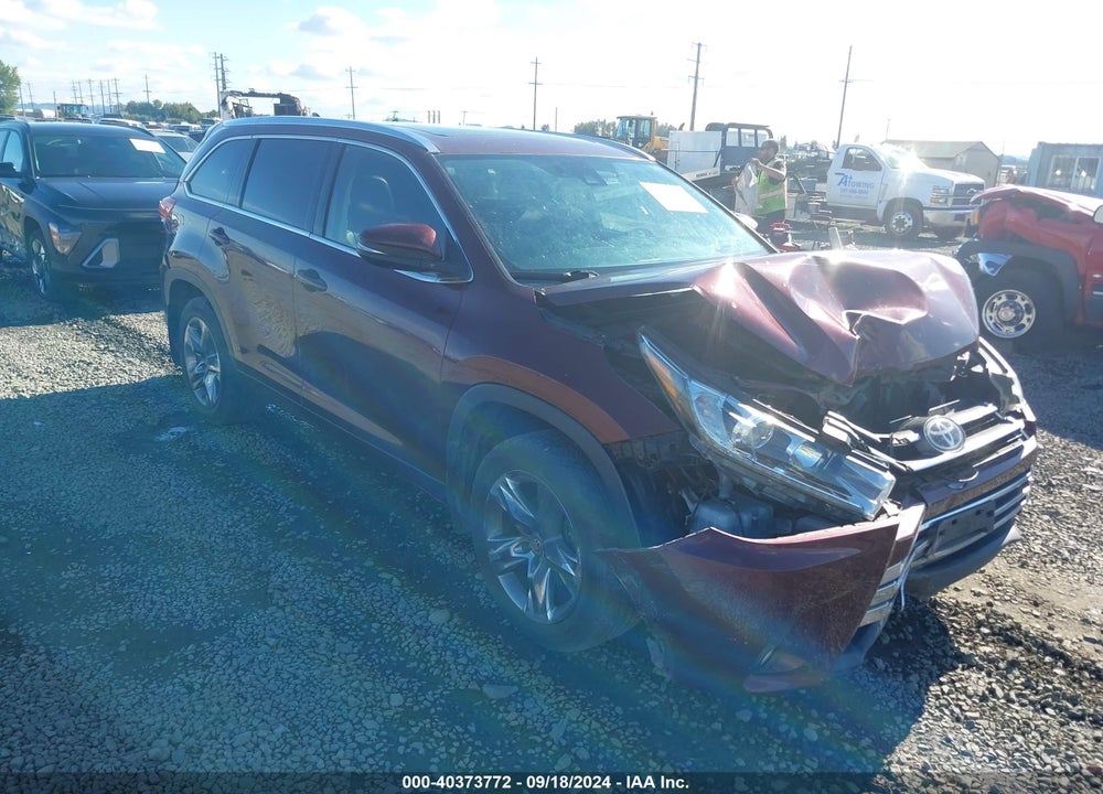 2018 TOYOTA HIGHLANDER LIMITED/PLATINUM VIN: 5TDDZRFH1JS832809