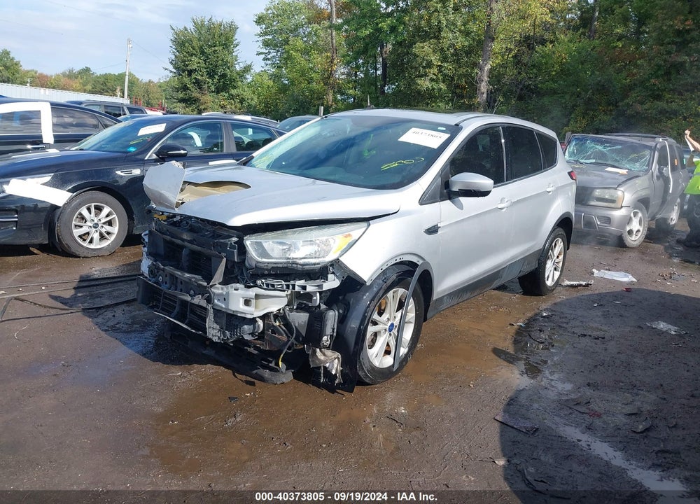2017 FORD ESCAPE SE VIN: 1FMCU9G91HUC96950