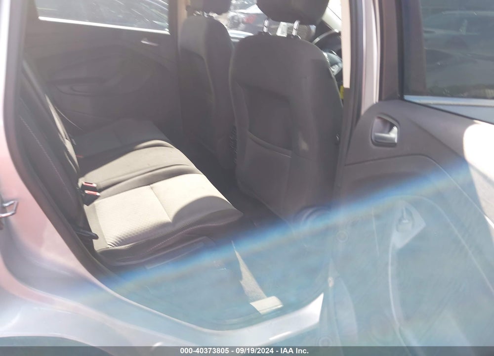 2017 FORD ESCAPE SE VIN: 1FMCU9G91HUC96950