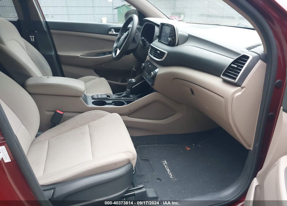 2019 HYUNDAI TUCSON SPORT VIN: KM8J3CAL2KU979209