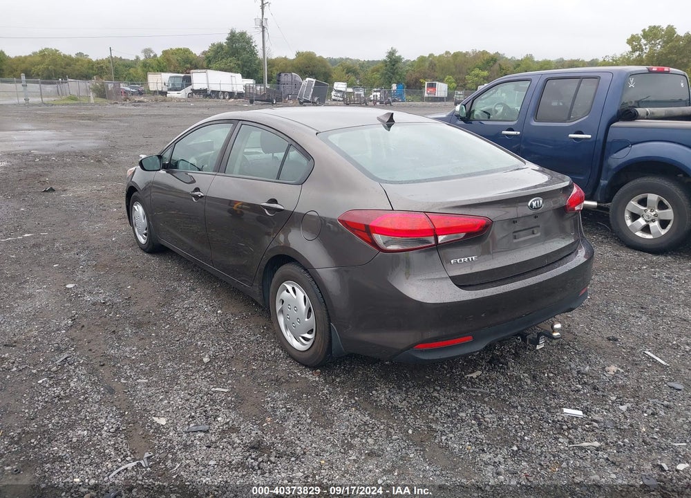 2017 KIA FORTE LX VIN: 3KPFK4A71HE150774
