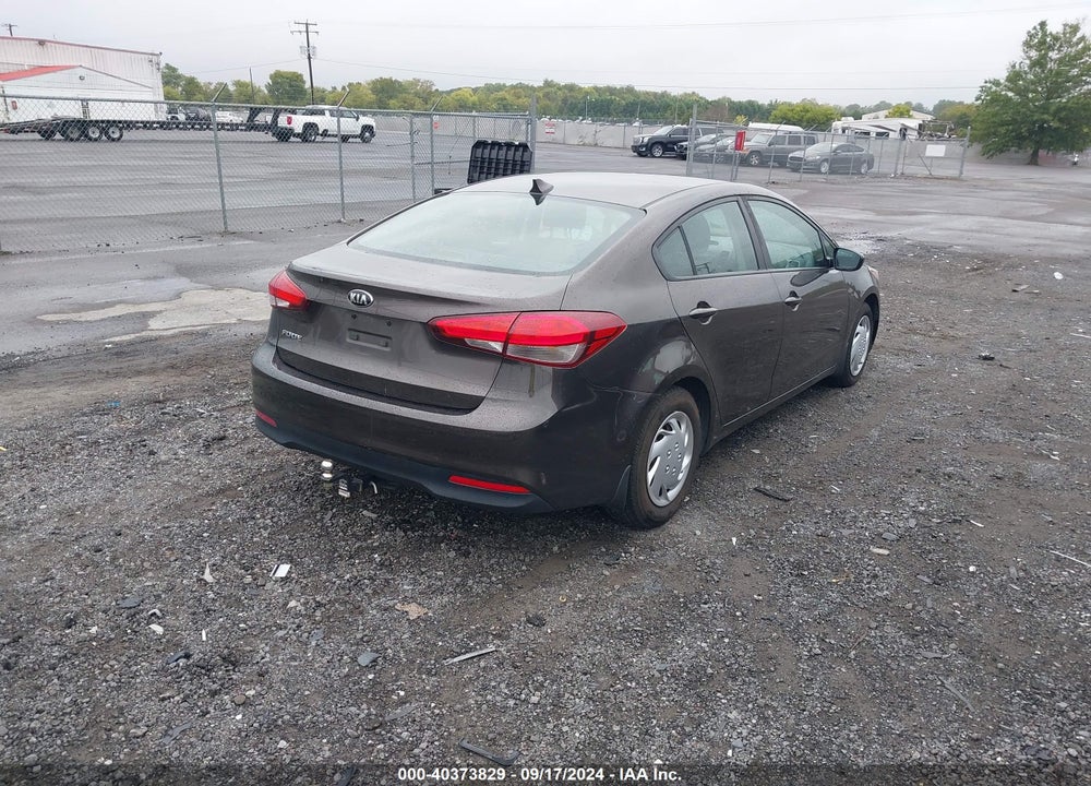 2017 KIA FORTE LX VIN: 3KPFK4A71HE150774