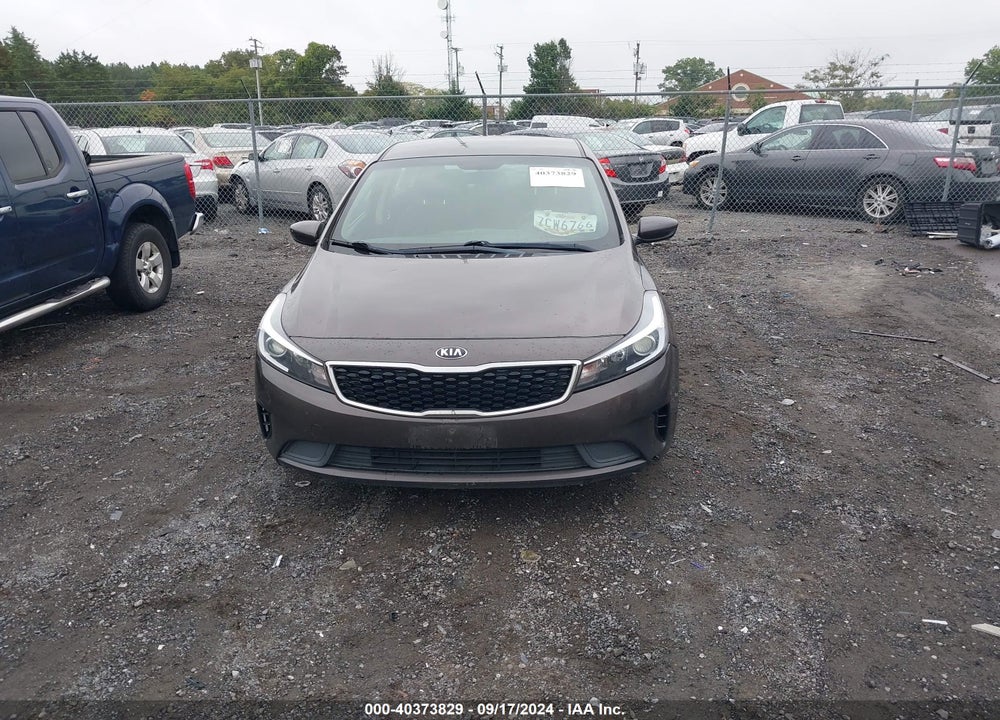 2017 KIA FORTE LX VIN: 3KPFK4A71HE150774