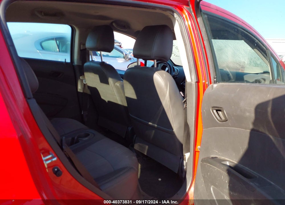 2014 CHEVROLET SPARK 1LT AUTO VIN: KL8CD6S96EC568266