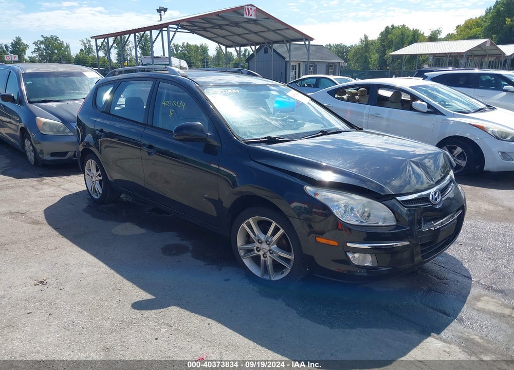 2011 HYUNDAI ELANTRA TOURING SE VIN: KMHDC8AE7BU126168