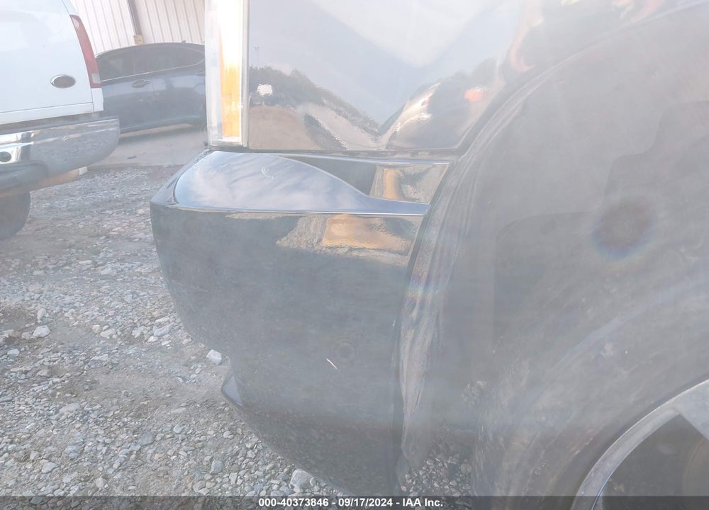 2008 CADILLAC ESCALADE STANDARD VIN: 1GYFK63808R182597