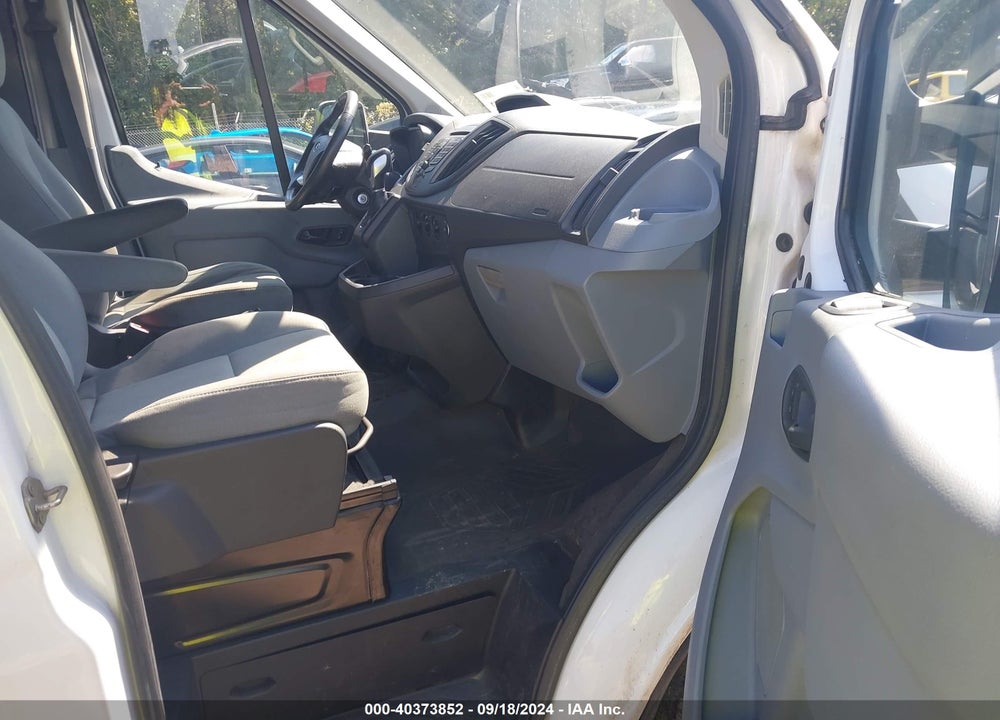 2015 FORD TRANSIT-150 VIN: 1FTNE2CM9FKA05261