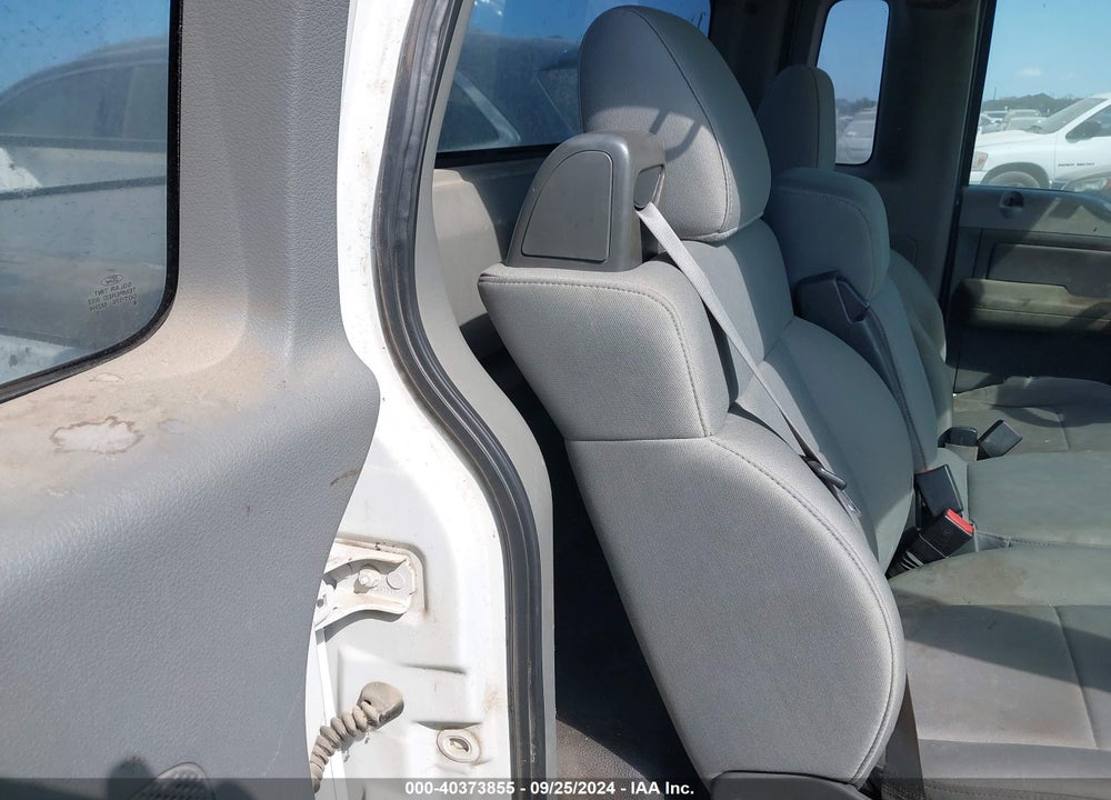 2008 FORD F-150 XL/XLT VIN: 1FTVF125X8KE98582