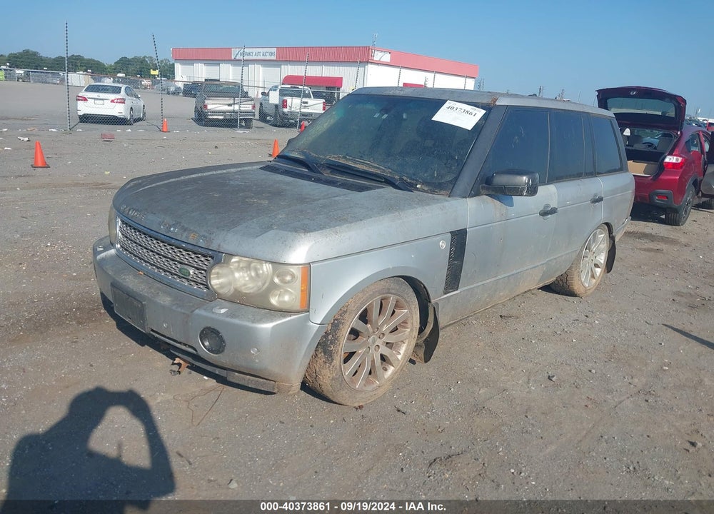 2008 LAND ROVER RANGE ROVER HSE VIN: SALMF15458A283012