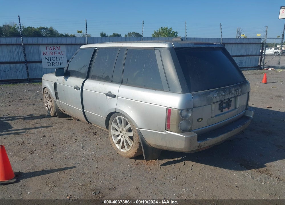 2008 LAND ROVER RANGE ROVER HSE VIN: SALMF15458A283012