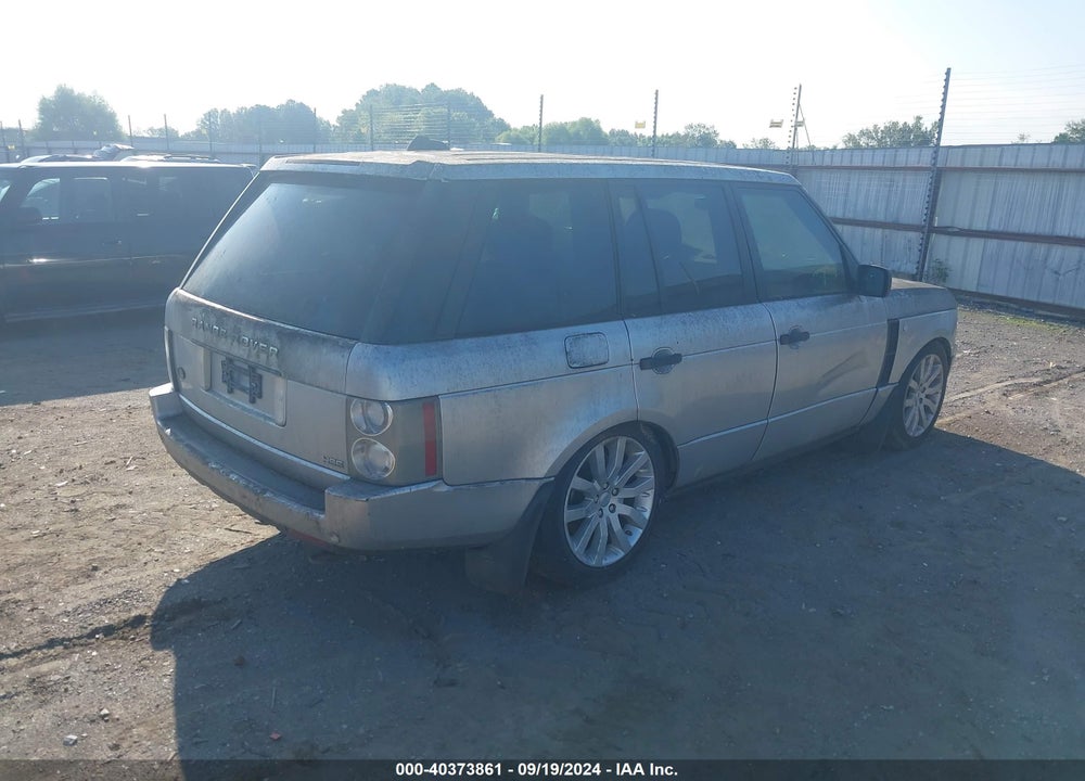 2008 LAND ROVER RANGE ROVER HSE VIN: SALMF15458A283012