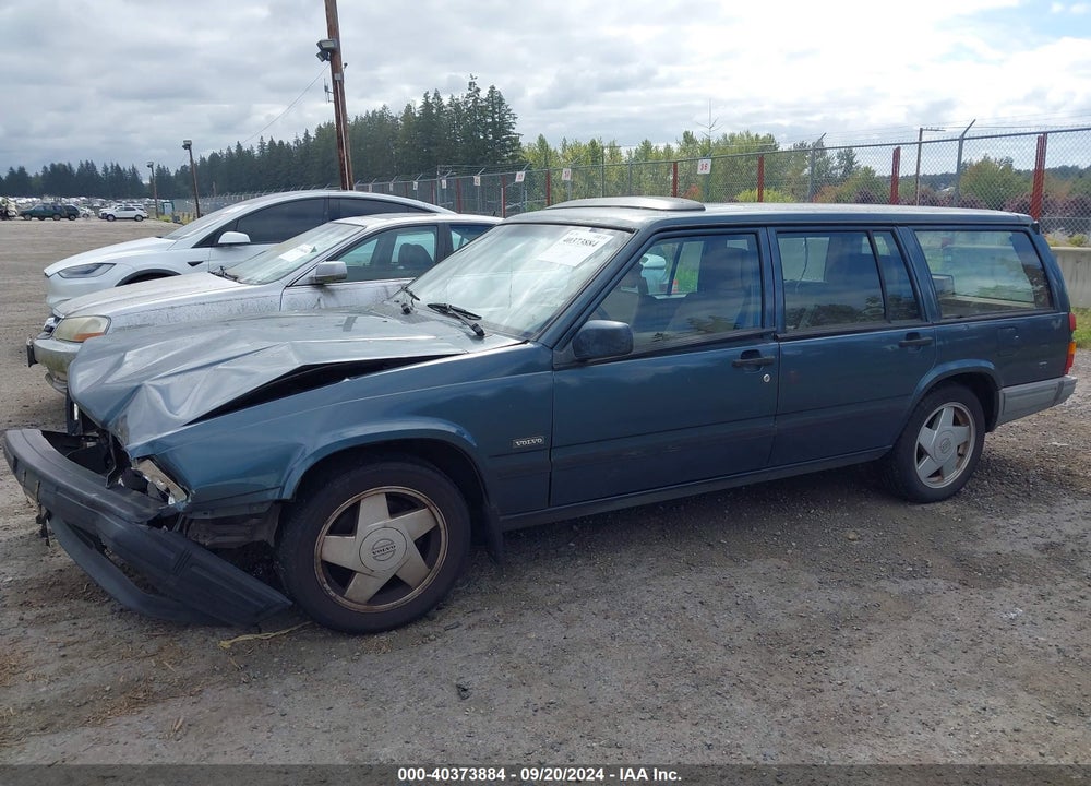 1990 VOLVO 740 VIN: YV1FA8756L1271645