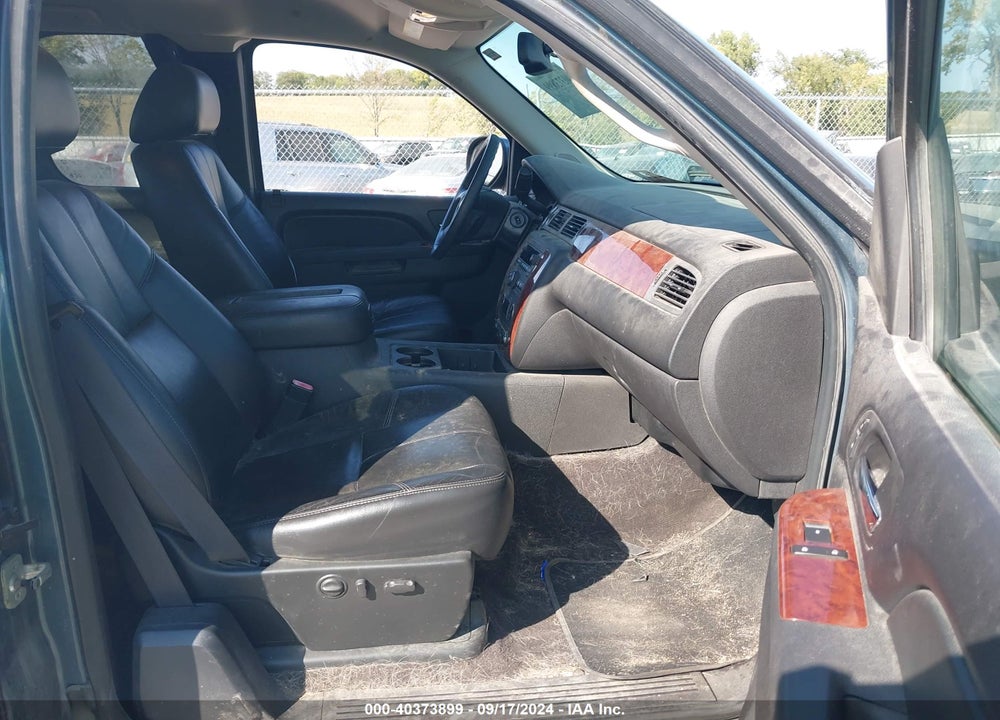 2010 CHEVROLET SILVERADO 1500 LTZ VIN: 1GCSKTE37AZ212527