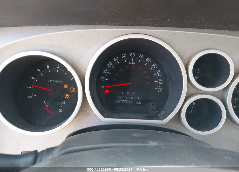 2008 TOYOTA TUNDRA LIMITED 5.7L V8 VIN: 5TFDV58148X071766