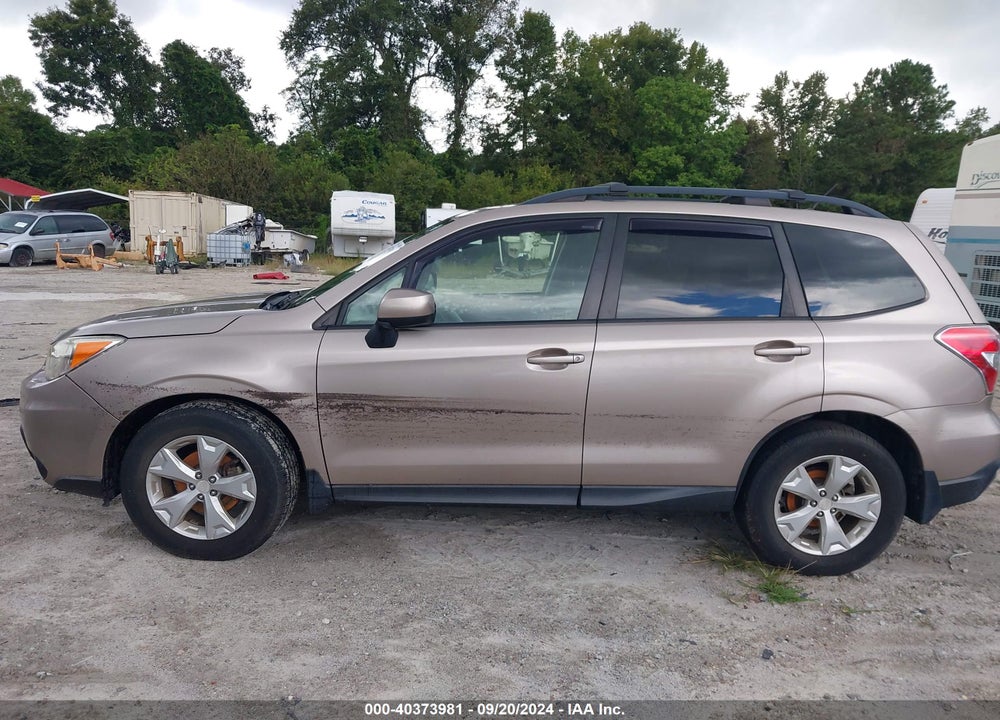 2014 SUBARU FORESTER 2.5I PREMIUM VIN: JF2SJAEC7EH558551