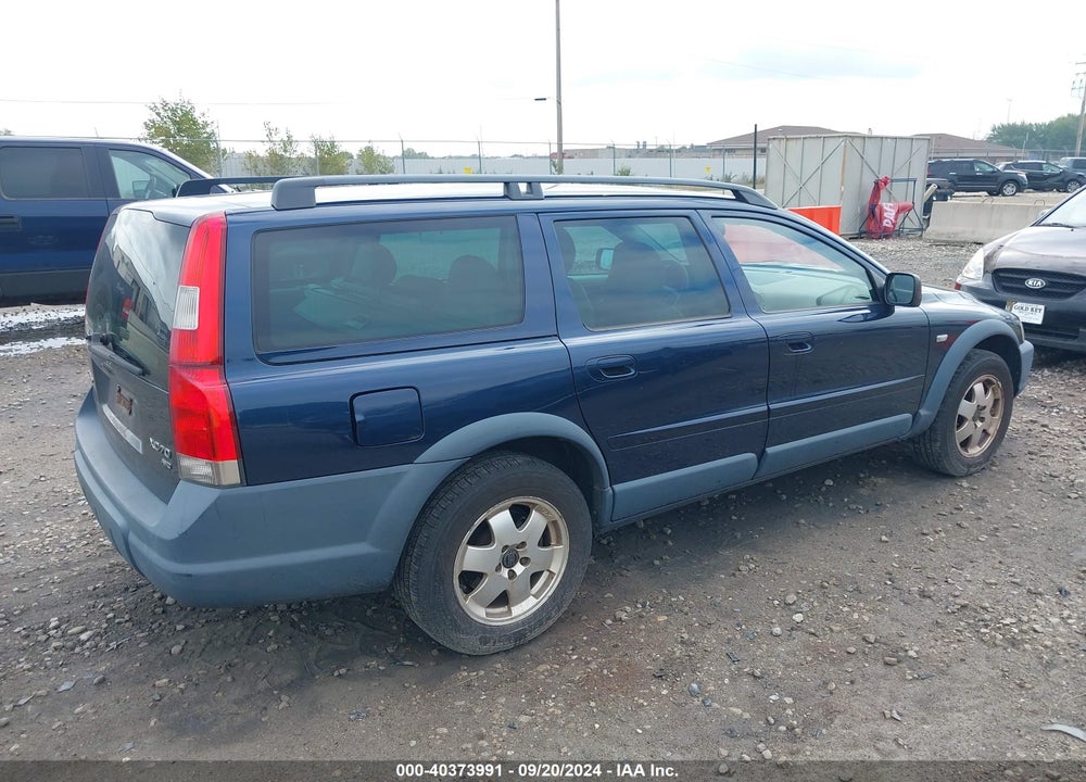 2004 VOLVO XC70 2.5T VIN: YV1SZ59H941151465