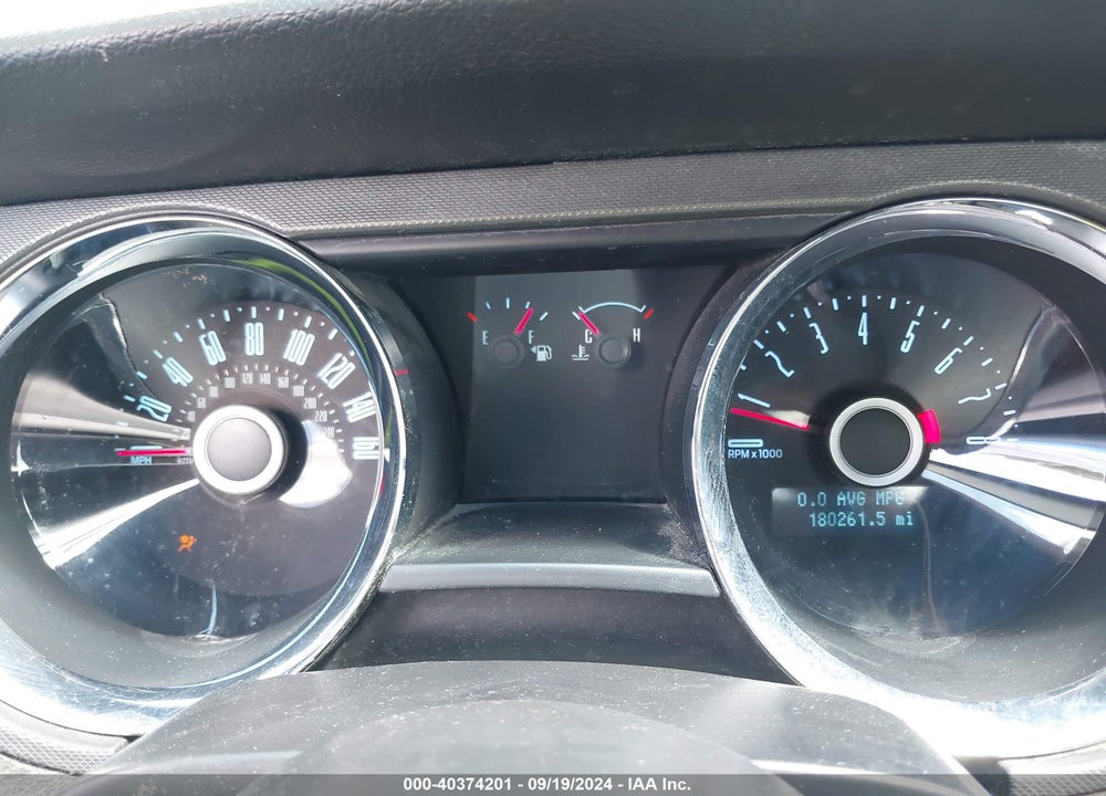 2014 FORD MUSTANG V6 VIN: 1ZVBP8AM3E5300014