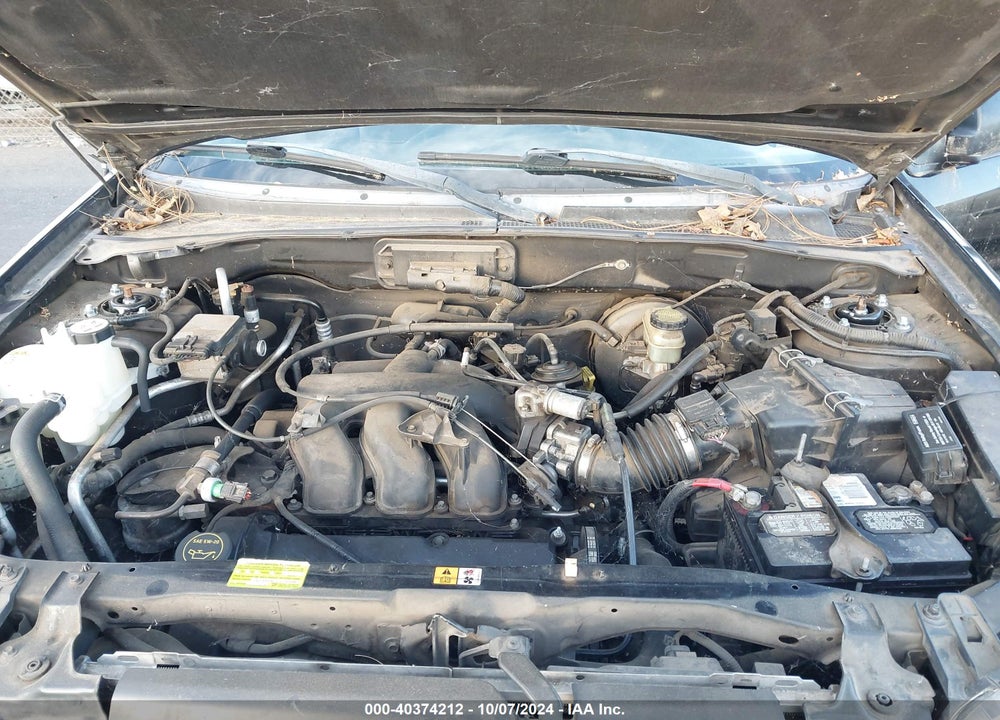 2002 FORD ESCAPE XLT VIN: 1FMCU04162KD01945