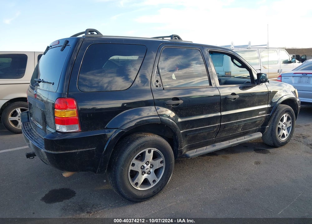 2002 FORD ESCAPE XLT VIN: 1FMCU04162KD01945