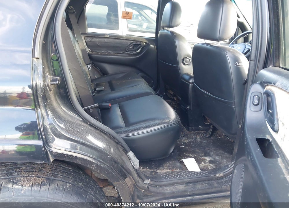 2002 FORD ESCAPE XLT VIN: 1FMCU04162KD01945