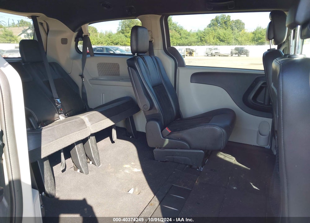 2019 DODGE GRAND CARAVAN SXT VIN: 2C4RDGCG5KR565057