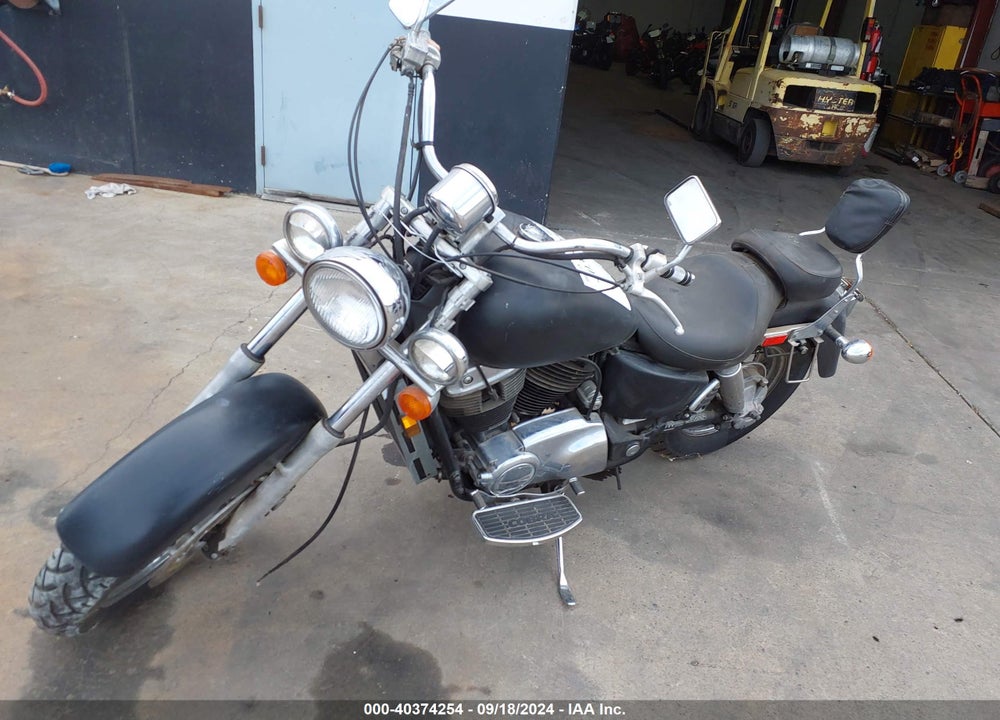 1995 HONDA VT1100 C2 VIN: 1HFSC3207SA001129