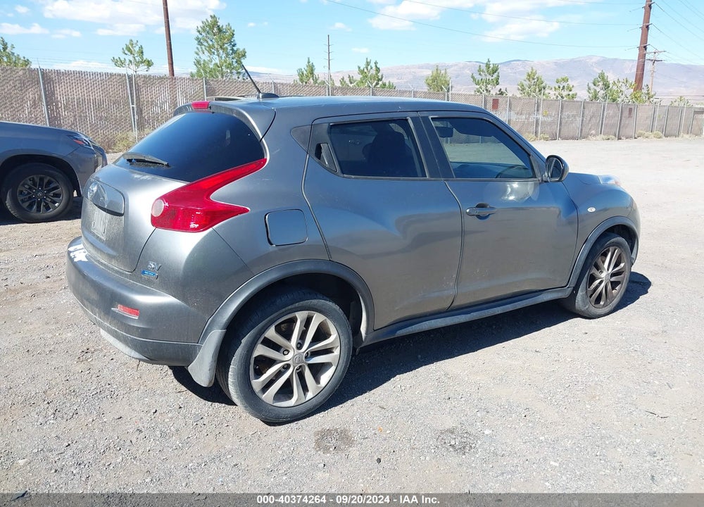 2012 NISSAN JUKE SV VIN: JN8AF5MR5CT104466
