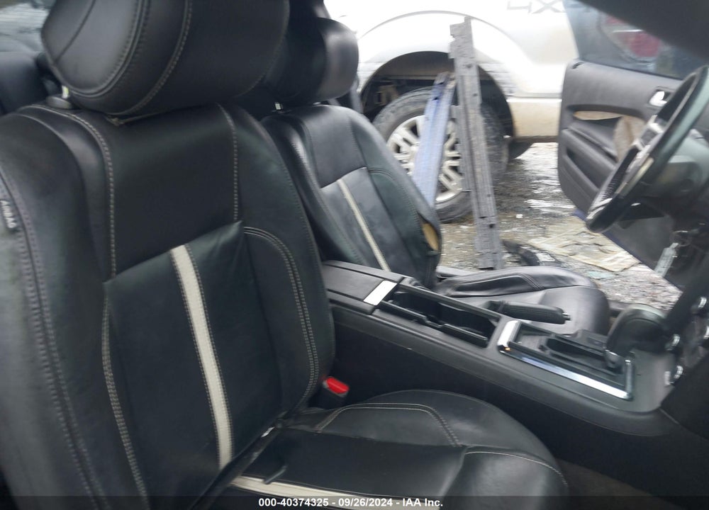 2014 FORD MUSTANG V6 PREMIUM VIN: 1ZVBP8AM9E5282280