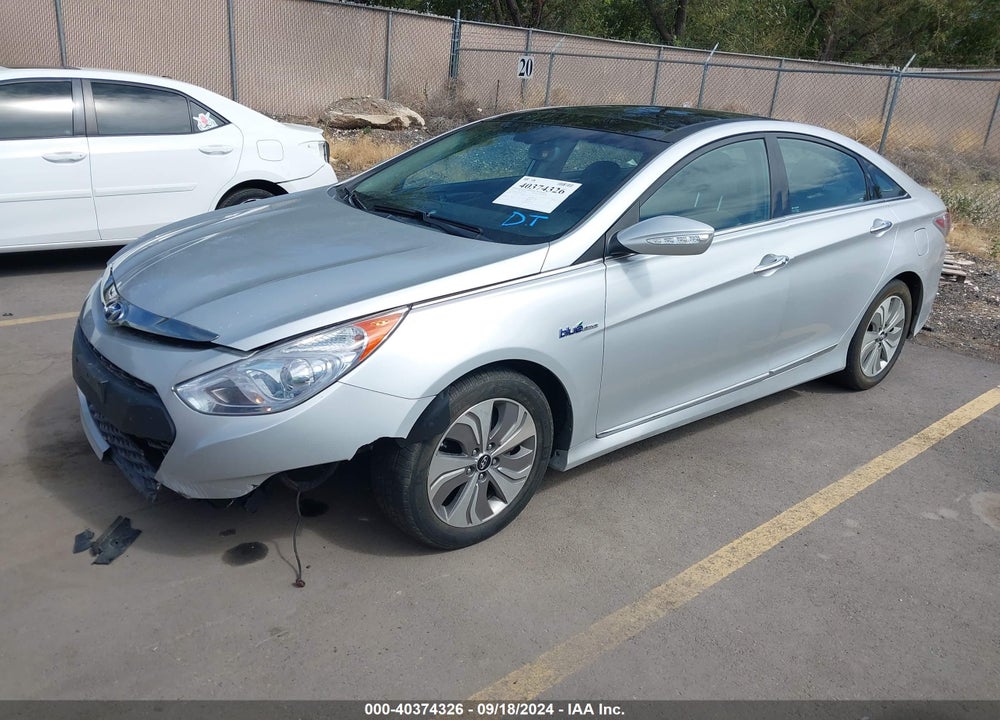 2015 HYUNDAI SONATA HYBRID LIMITED VIN: KMHEC4A47FA124254