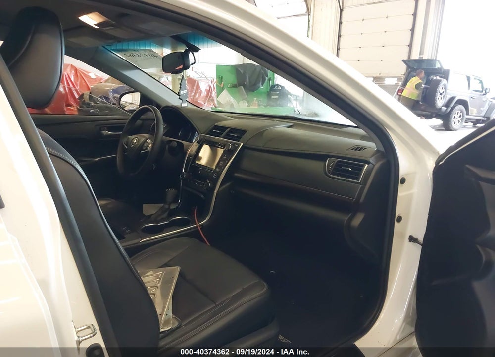 2016 TOYOTA CAMRY XLE VIN: 4T1BF1FK3GU544948