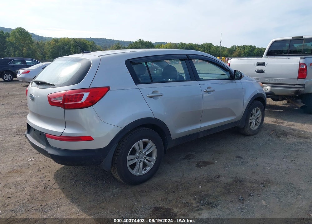 2011 KIA SPORTAGE VIN: KNDPB3A28B7061066