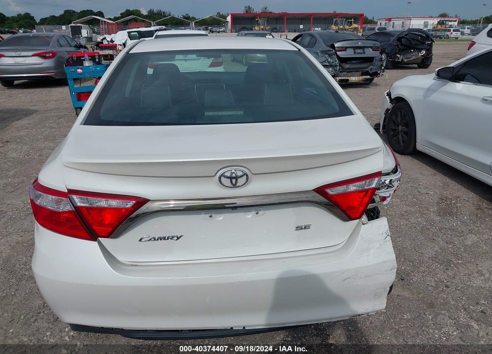 2015 TOYOTA CAMRY SE VIN: 4T1BF1FK5FU071066
